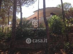 Villa in Località Villaggio Pineta Is Arenas