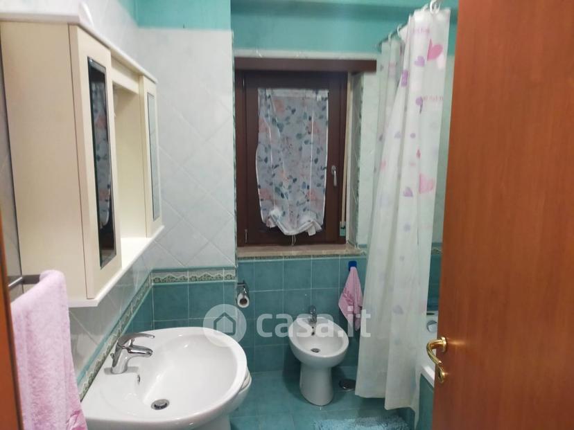 Trilocale in Via San Bartolomeo 24 — foto 7 di 8