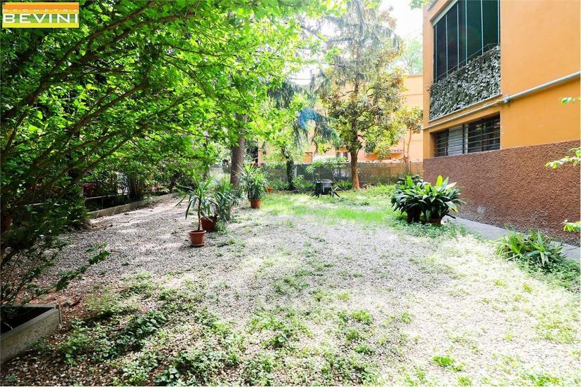 Trilocale in Via Dario Niccodemi 4 — foto 17 di 28