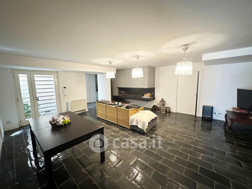 Villa in Via Falerina 185 — foto 3 di 52