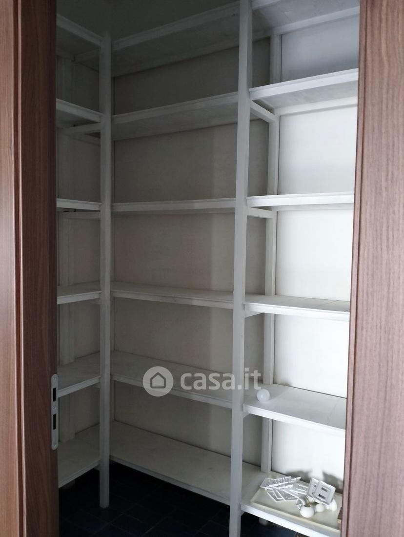 Quadrilocale in Via Villini Svizzeri — foto 23 di 34