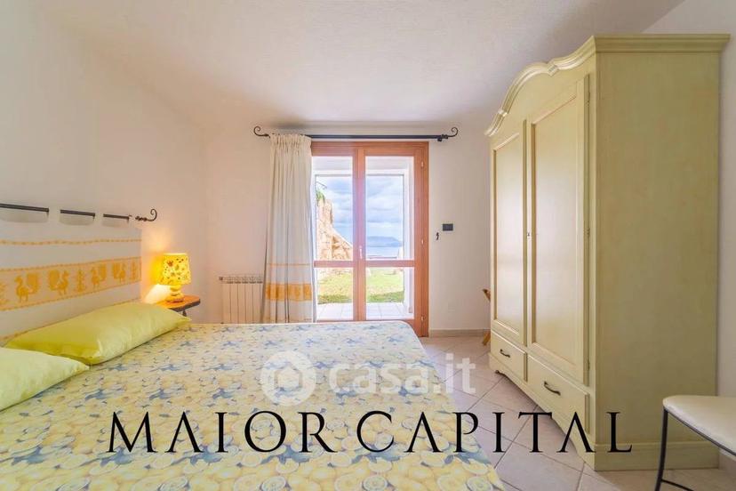 Villa in Via Mare Egeo — foto 18 di 51
