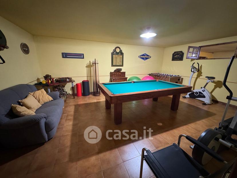 Villa in Via Vecchia di Pozzolo — foto 11 di 36