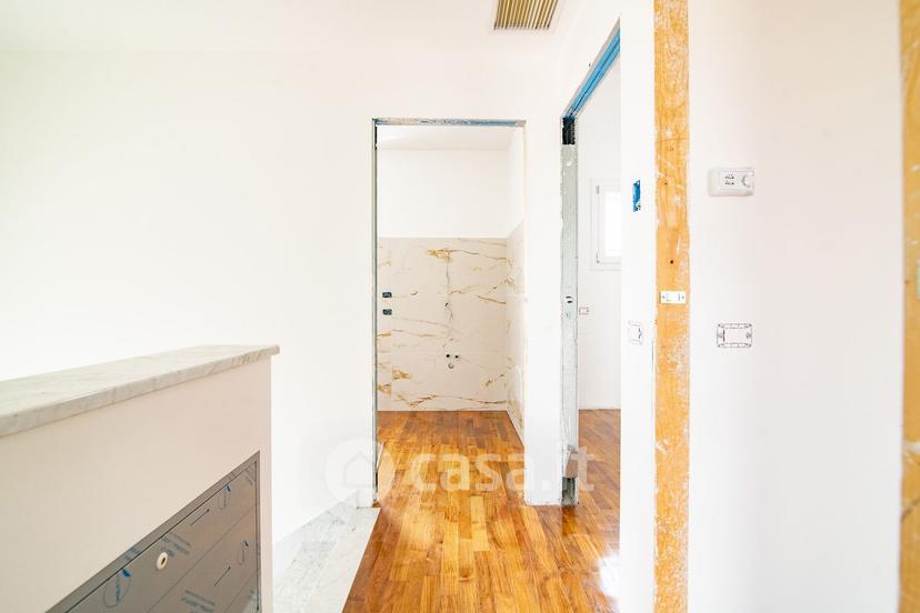 Villa in Via Mario Baratta — foto 31 di 63