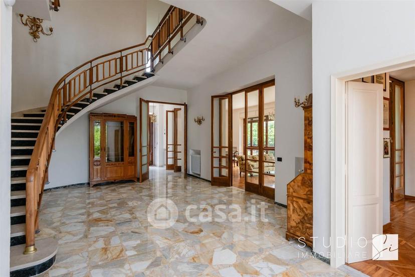 Villa in Viale Libertà — foto 40 di 48