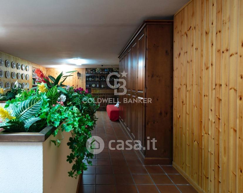 Villa in Via Martiri di Belfiore 4 — foto 10 di 39