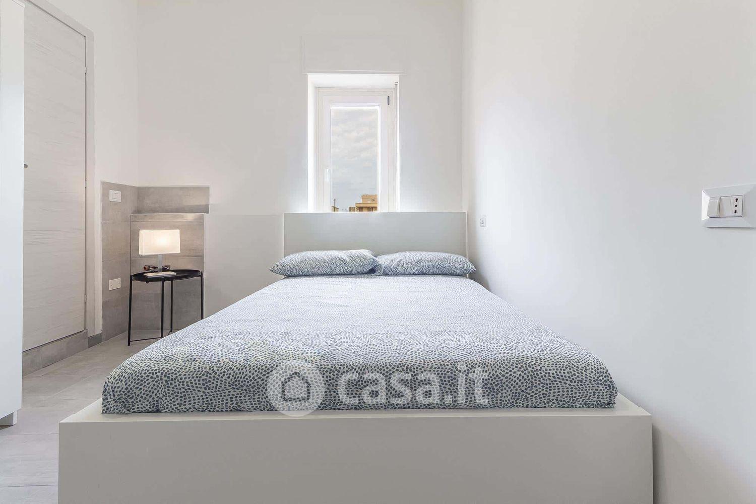 Stanza in Via Alceo Cattalochino 57