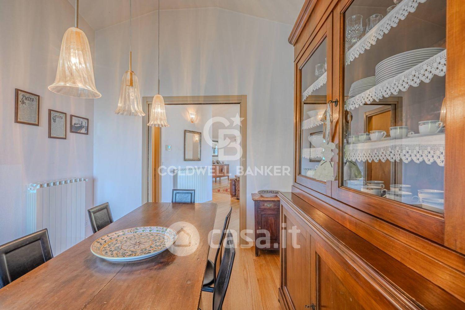 Villa in Via Fiume 22