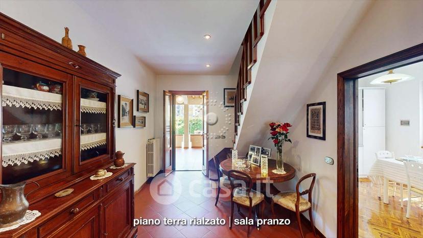 Villa in Via Arno 10 — foto 51 di 64