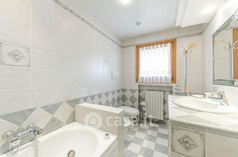 Villa in Via del Molino — foto 32 di 39