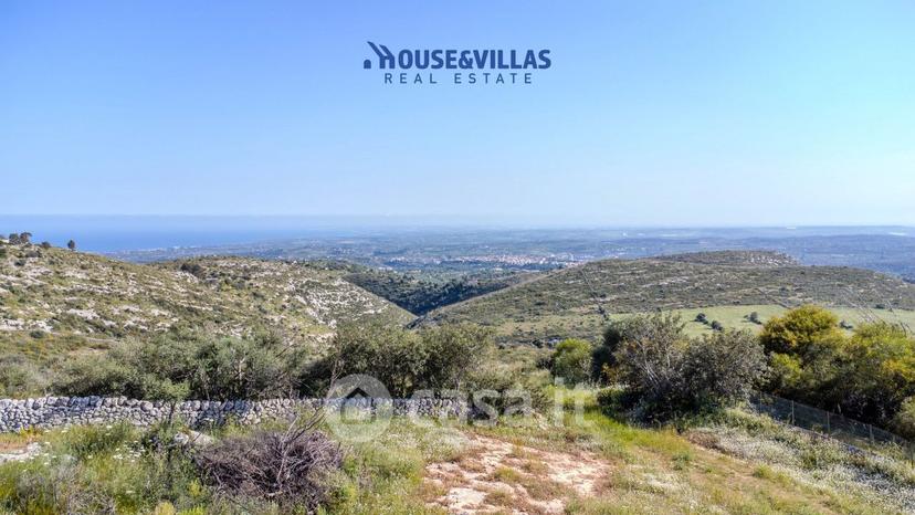 Villa in Contrada San Elia — foto 11 di 20