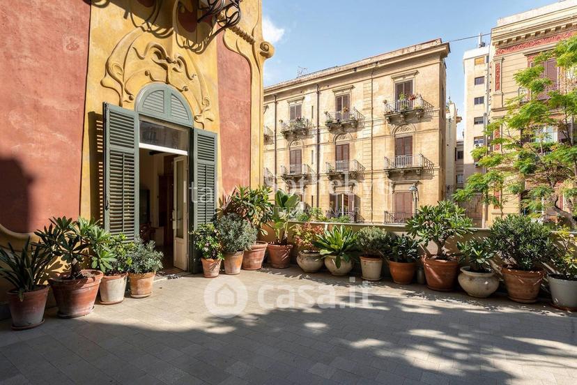 Appartamento in Via XX Settembre — foto 15 di 26