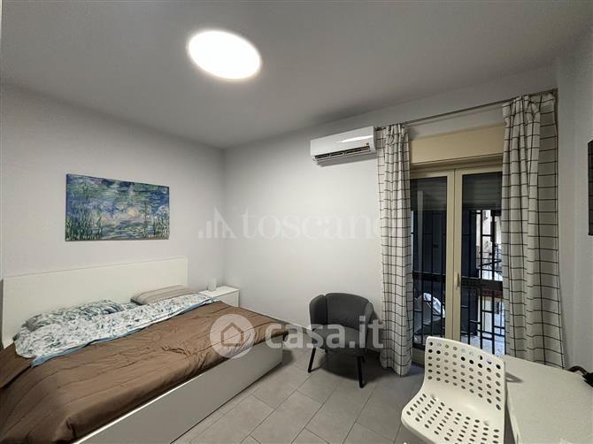 Trilocale in Via Ammiraglio Caracciolo