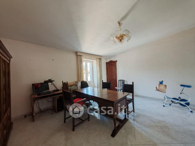 Quadrilocale in Via Generale Pasquale Tenga 33 — foto 6 di 42