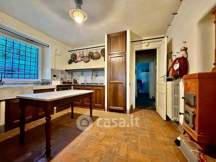 Villa in Strada di Monterotondo 14 — foto 15 di 34