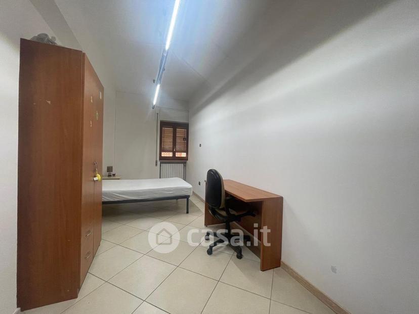 Stanza in Via dei Mulini 30 — foto 21 di 27