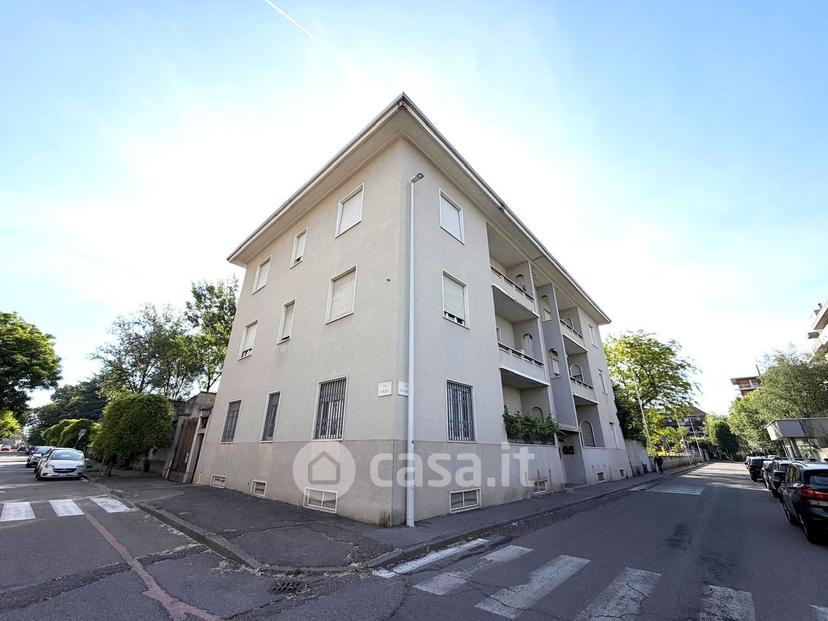 Quadrilocale in Via Rovereto 13 — foto 20 di 30
