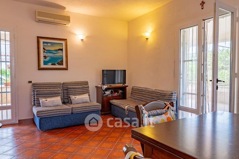 Villa in Via Mar Mediterraneo — foto 33 di 39