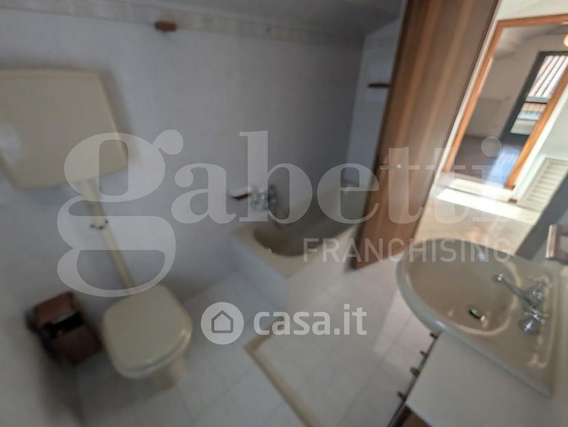 Trilocale in Via Assisi 1 — foto 19 di 20