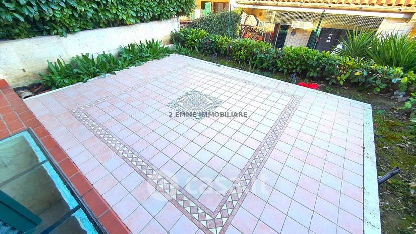 Villa in Via delle Begonie — foto 12 di 29