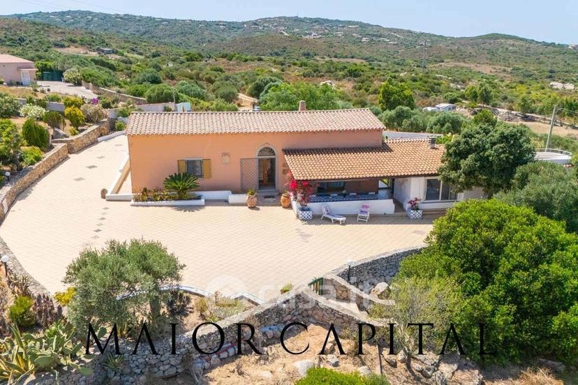 Villa in Strada Liscia di Scopa — foto 4 di 64