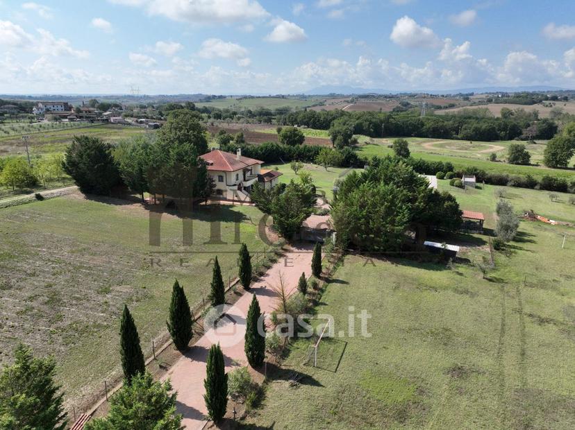 Villa in Via Vitellino — foto 39 di 42