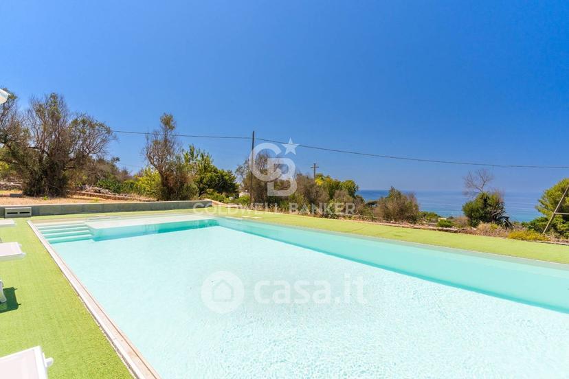 Villa in Via Pozzo Pasulo — foto 2 di 28