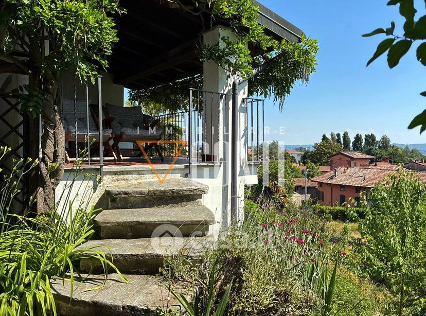 Villa in Via D. Bernacchi — foto 25 di 35