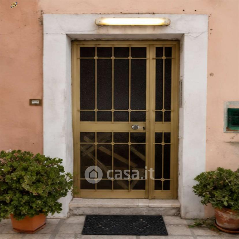Trilocale in Via dei Limoni 45 — foto 22 di 36