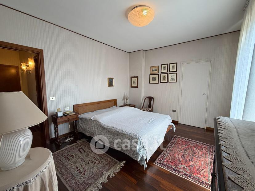 Quadrilocale in Via del Buon Consiglio 5 — foto 4 di 32