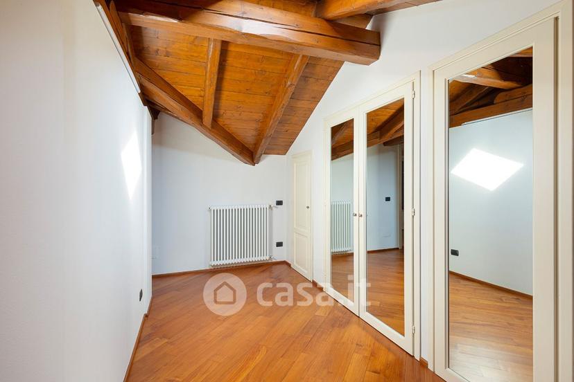 Appartamento in Via Grigioni 32 — foto 9 di 31