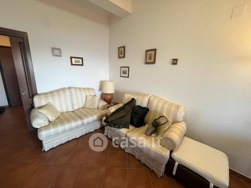 Trilocale in Via Fontana Vecchia 9 — foto 7 di 19