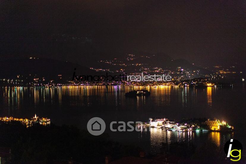 Villa in Via Martiri della Libertà 8 — foto 5 di 72