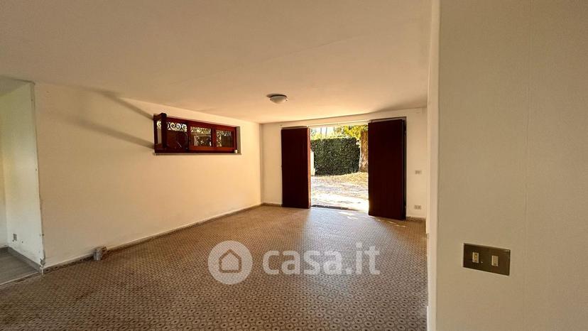 Villa in Via L. Raffaelli 63 — foto 19 di 36