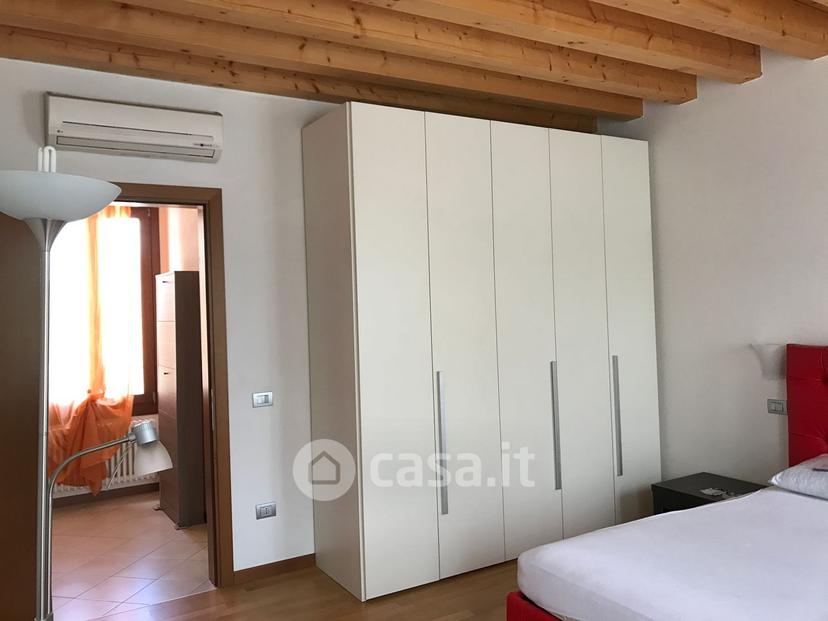 Bilocale in Piazza Malcontenta — foto 3 di 9