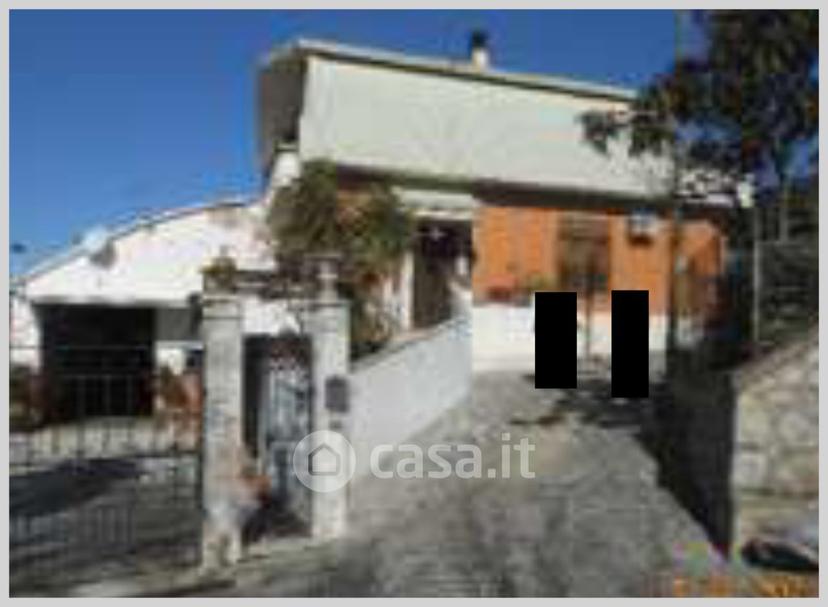 Appartamento in Via Fontana Capocasale — foto 4 di 33
