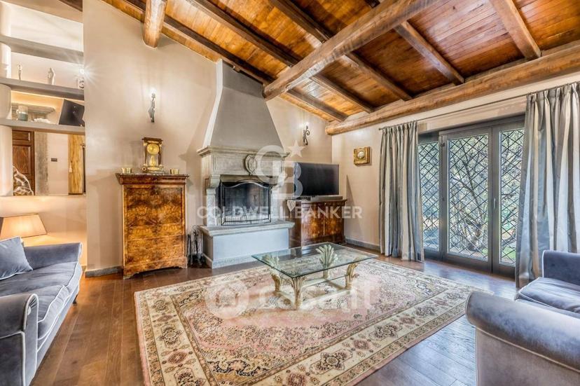 Villa in Strada Cassia Sud — foto 19 di 77