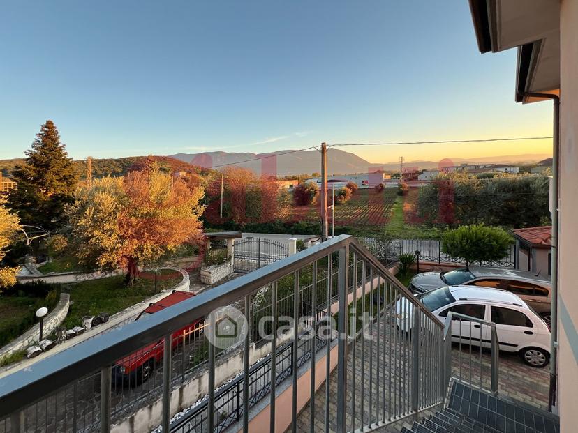 Villa in Via Vigne Vecchie — foto 9 di 49