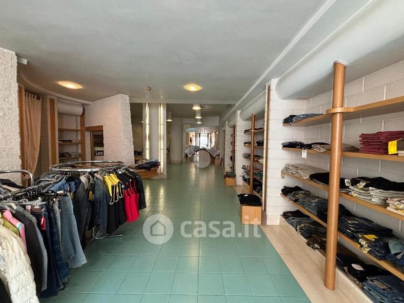 Trilocale in Viale Foggia 15 — foto 15 di 22