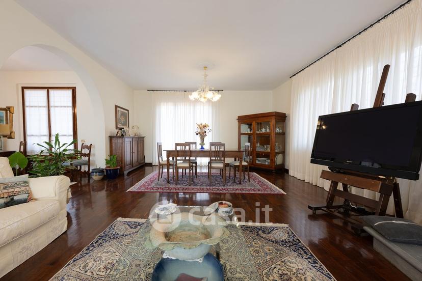 Villa in Via di Faltugnano — foto 13 di 31