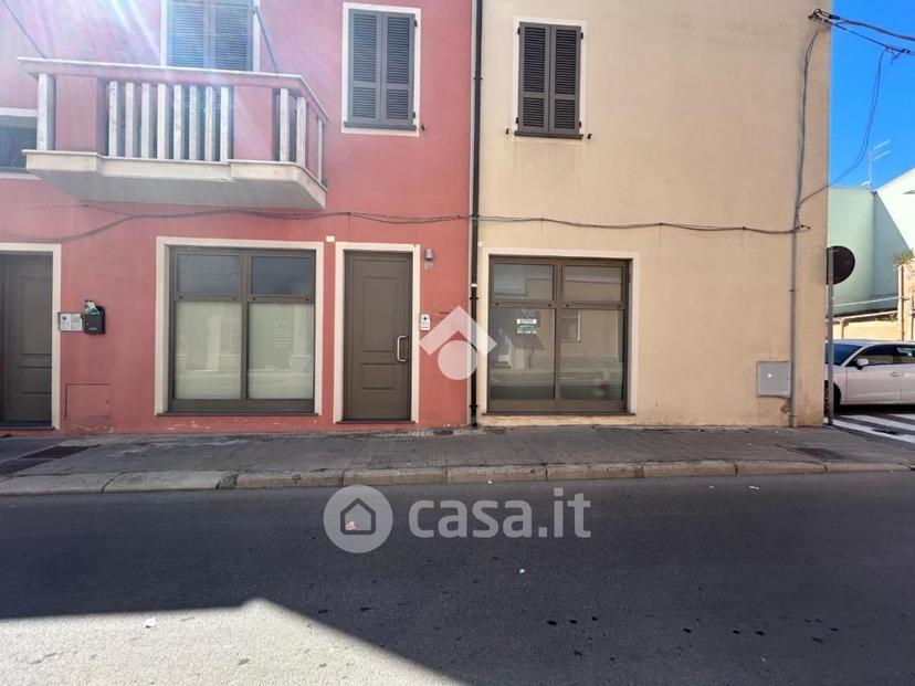 Quadrilocale in Via E. d'Arborea 116 — foto 15 di 32