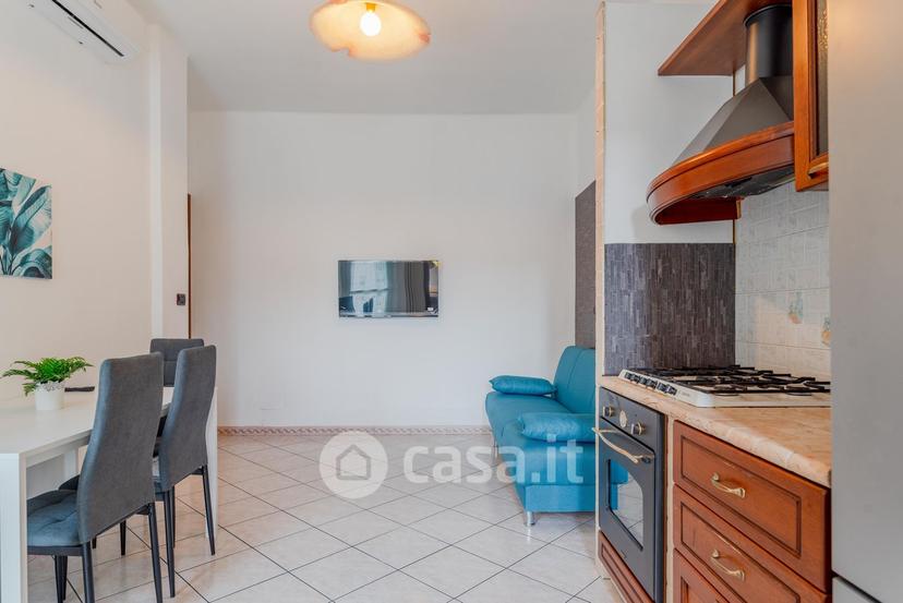 Stanza in Corso Peschiera 335 — foto 12 di 49