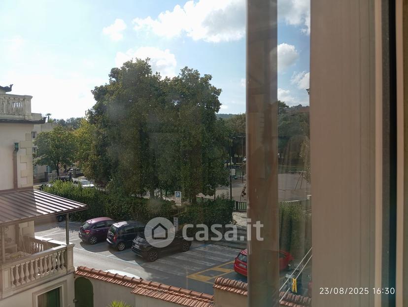 Quadrilocale in Via IV Novembre — foto 10 di 39
