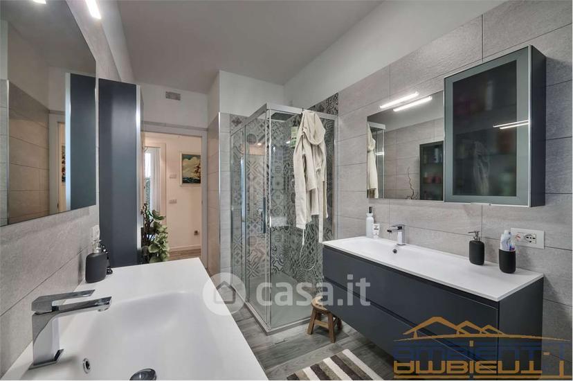 Quadrilocale in Via Don Luigi Sturzo — foto 31 di 34