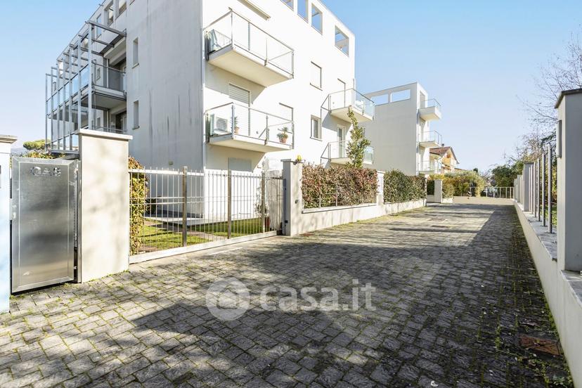 Trilocale in Via Magliano 6 — foto 3 di 15