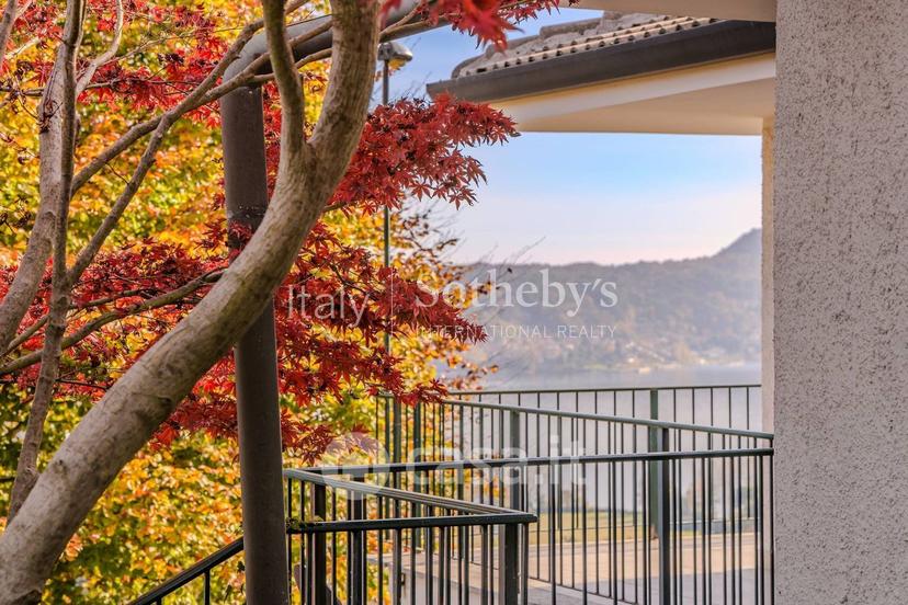 Villa in Via al Poggio di Solcio — foto 7 di 18