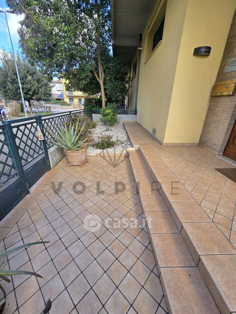 Quadrilocale in Via San Michele Arcangelo 10 — foto 37 di 48