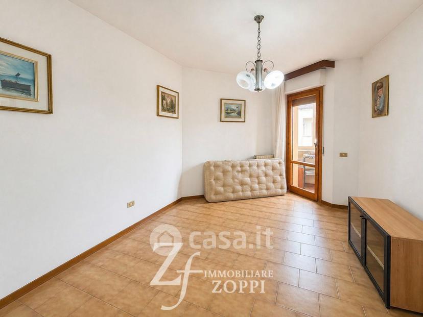Appartamento in Viale L.ariosto — foto 2 di 21