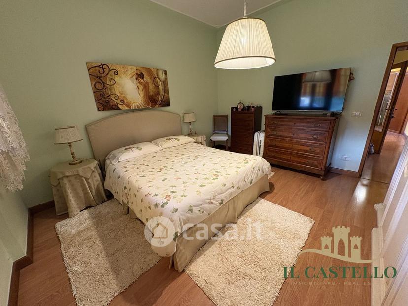 Villa in Via Garibaldi — foto 26 di 42