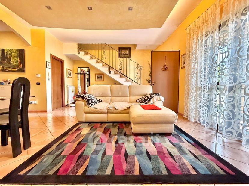Villa in Via Lago di Como 22 — foto 36 di 82